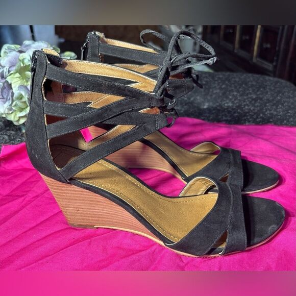 14th & Union Black Sandal Wedges EPC Size 8.5 Excellent Preloved Condition - Picture 2 of 9